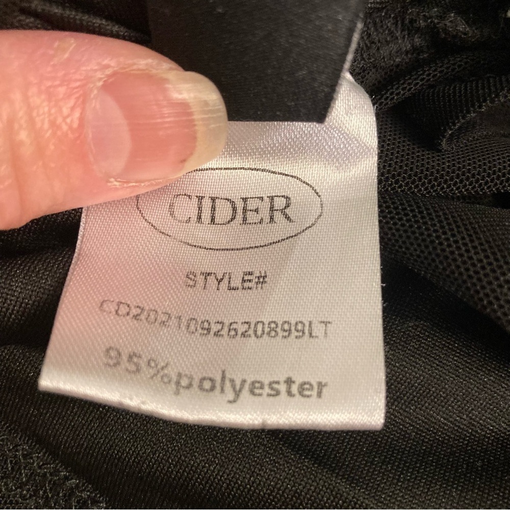 Cider Black Ruched Cutout Crop Top - Picture 9 of 10